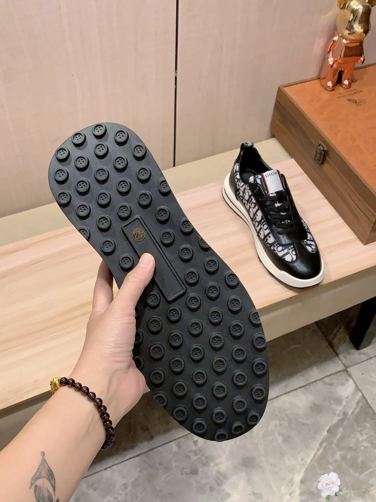 Men's men's shoes 💰442💰💰🎩🎩[Lightning][Lightning] "Dior DIOR*" latest • popular casual shoes, top brand [seduce] luxury ~ purchasing agency, top ~ quality. [Strong] The upper is made of imported breathable cowhide with material ➕ breathable sheepskin feet (•) and fine workmanship. The original stylish and stylish soft rubber wear-resistant and non-slip outsole is light and comfortable on the feet. The real thing looks better when photographed in person. 004: code: 38-44, 2️⃣ colors selected